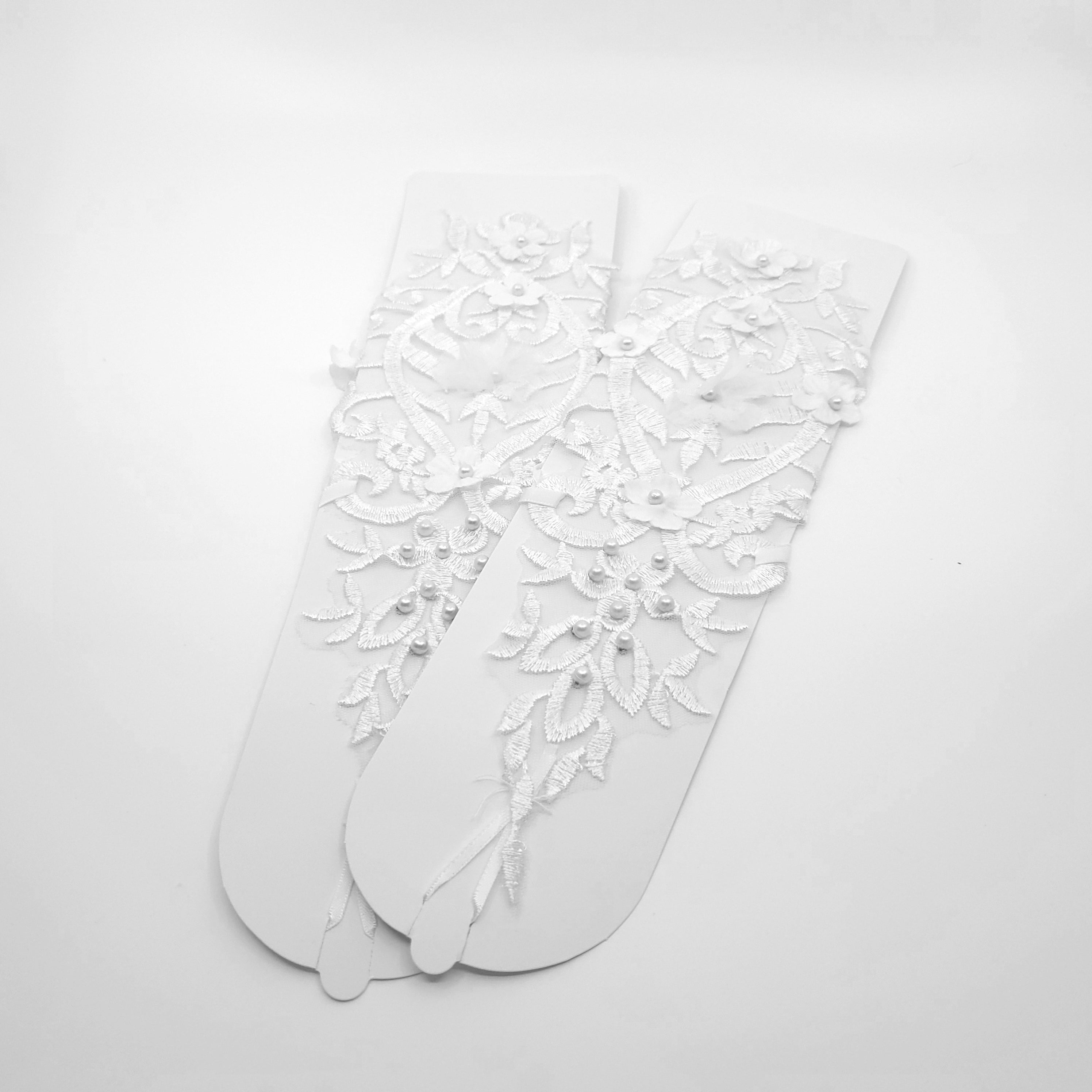 WEDDING GLOVE LACE UP FINGERLESS FLORAL 230 (12PC)